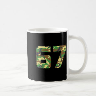 Tarnmuster Nummer 6 7 Lustiges Meme Kostüm Six Sev Kaffeetasse