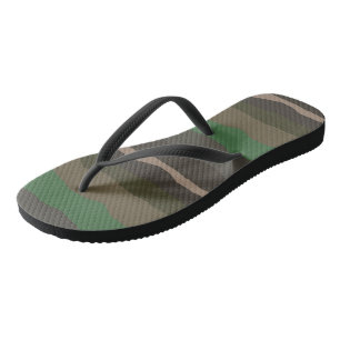 Tarnung und grüne abstrakte Streifen Flip Flops