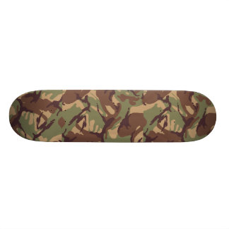 TARNUNGS-SKATEBOARD SKATEBOARD