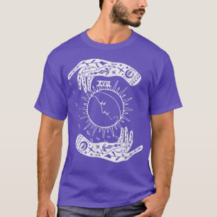 Tarot Hände, Sonne Halbmond & Regen T-Shirt
