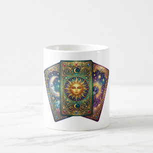 Tarotkarten mit mystischer himmlischer Kunst Kaffeetasse