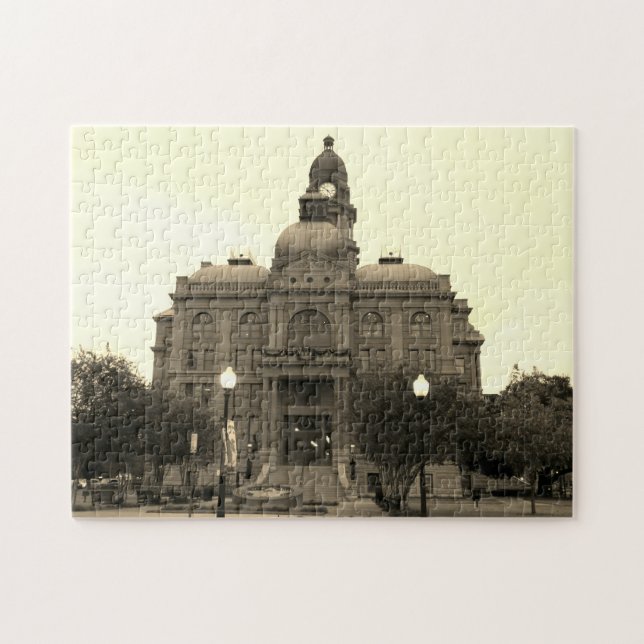 Tarrant County Courthouse Südwestseite SchwarzWeiß Puzzle (Horizontal)