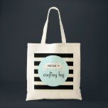 Taschentasche Tragetasche<br><div class="desc">Diese Tasche ist mit einem fein grünen Banner auf einem schwarz-weiß gestreiften Hintergrund gestaltet. Personalisieren Sie diese Tasche mit Ihrem Namen oder machen Sie sie zu einer Tasche,  die Ihren Bedürfnissen entspricht!</div>