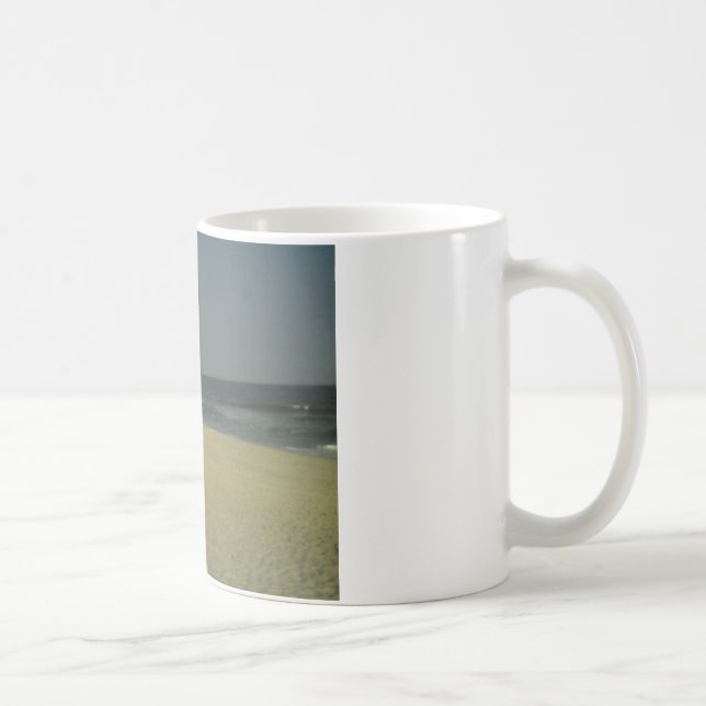 Tasse am Strand (Rechts)