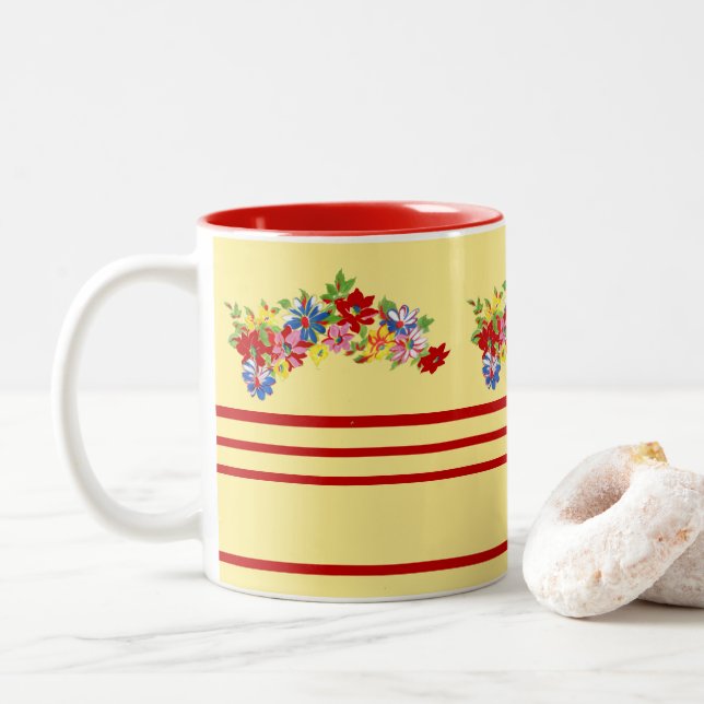 Tasse aus Vintagem Flor und Streifen (Mit Donut)