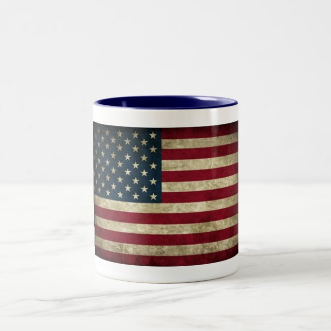 Tasse der amerikanischen Flagge (Mittel)