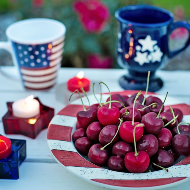Tasse der amerikanischen Flagge (Von Creator hochgeladen)