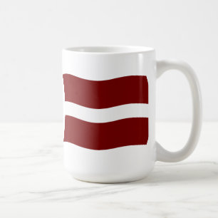 Tasse der Flagge Lettlands