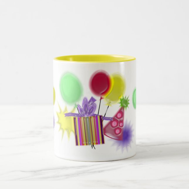 Tasse der Geburtstagspartei (Mittel)