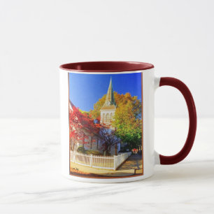 Tasse der Herbstkirche