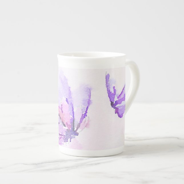 Tasse der lila Butterfly-Knochen-China (Vorderseite Rechts)