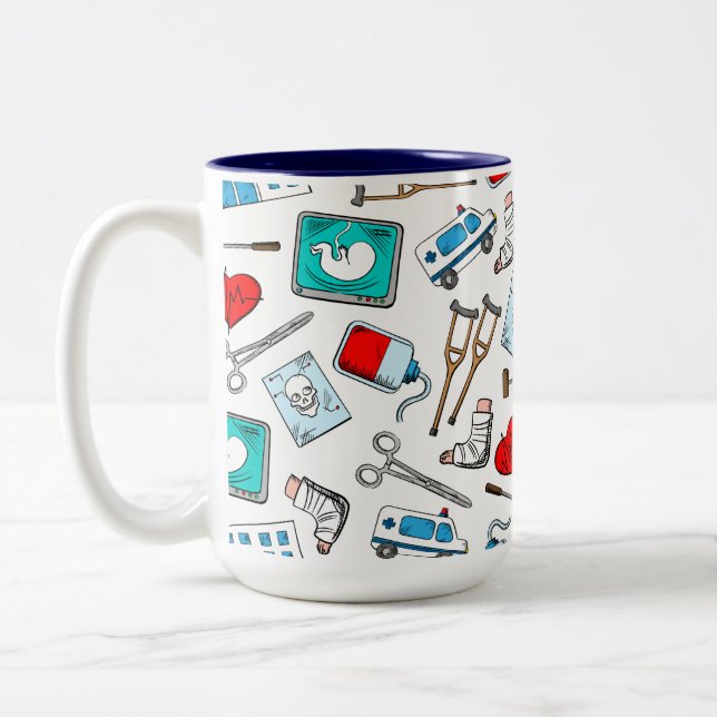 Tasse der medizinischen Keramik (Links)