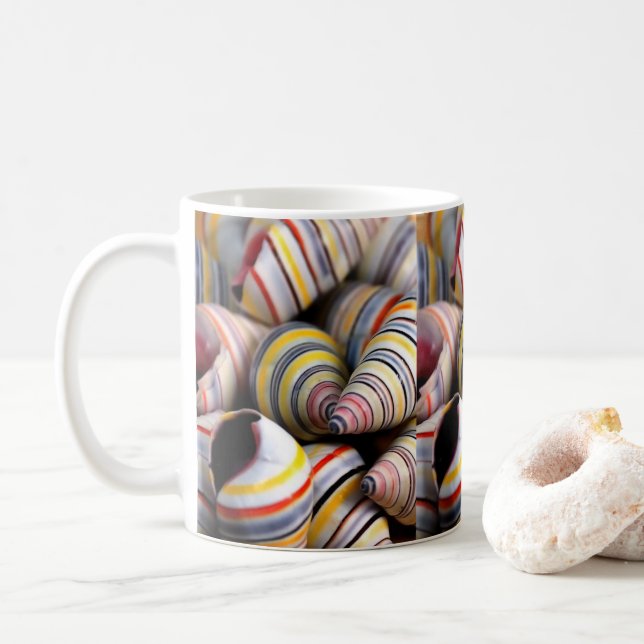 Tasse der Muscheln (Mit Donut)