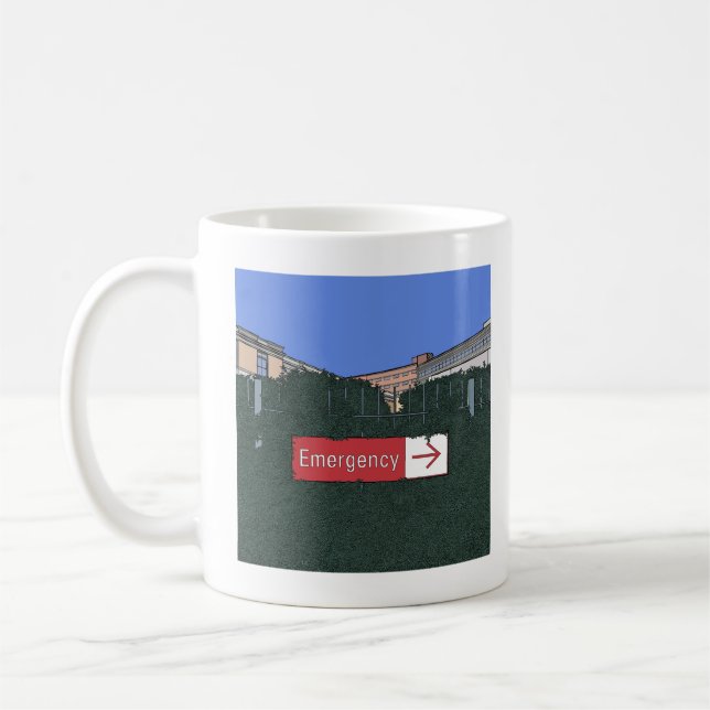 Tasse der Notfallabteilung (Links)