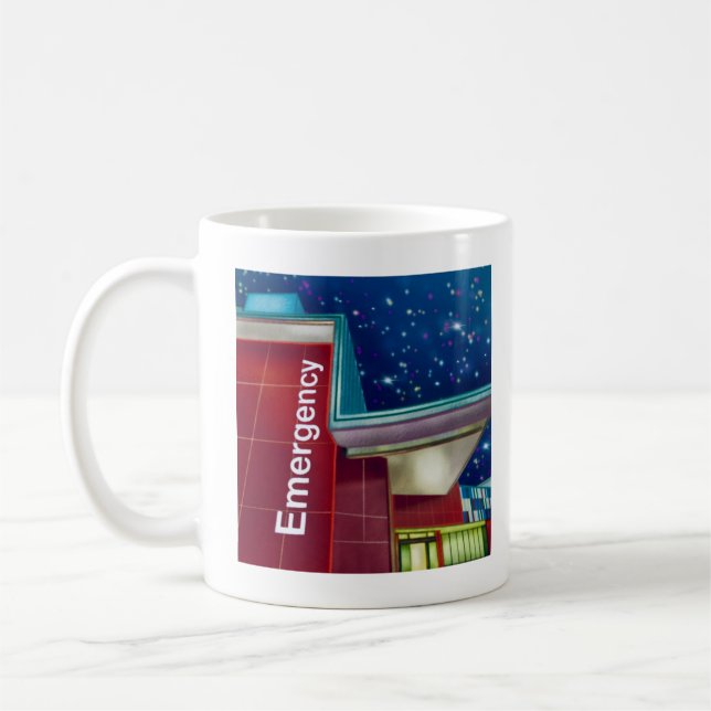 Tasse der Notfallabteilung (Links)