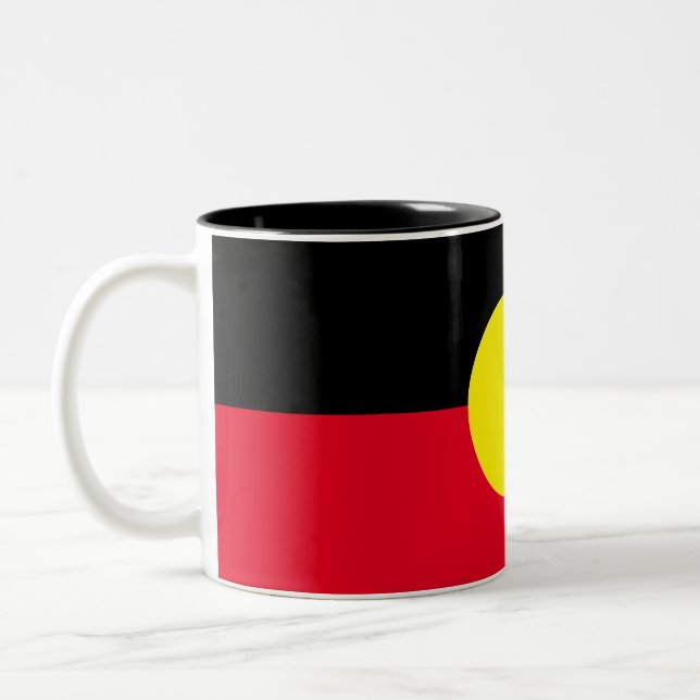 Tasse der Ureinwohner (Links)