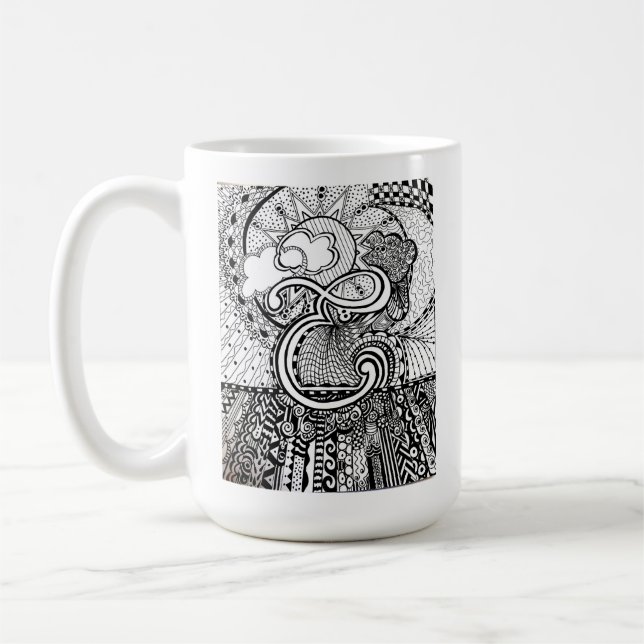 Tasse des Buchstabe-E, Kunst durch Kaffee-Tasse (Links)