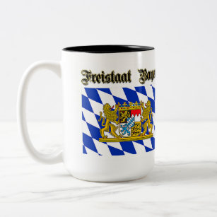 Tasse des Kaffees mit der bayerischen Wappen