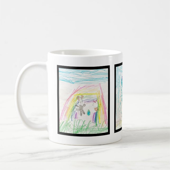 Tasse des Kaffees mit Kinderbildern Art 3 (Links)