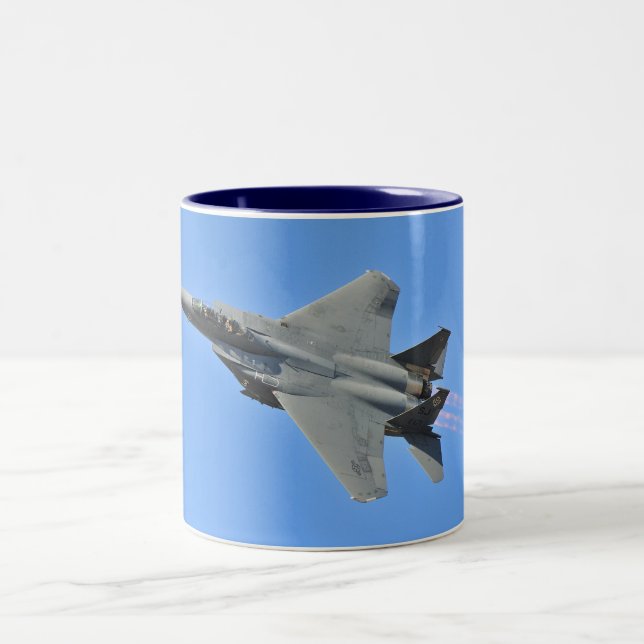 Tasse des Kämpfer-F-15 (Mittel)