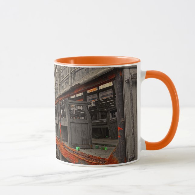 Tasse des Ringers für Lokomotiven und Zugwagen (Rechts)