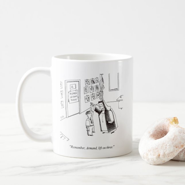 Tasse des riskanten Tanzbewegens (Mit Donut)