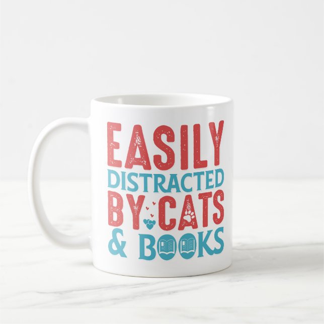 Tasse 'Einfach ablenkbar durch Katzen und Bücher' (Links)