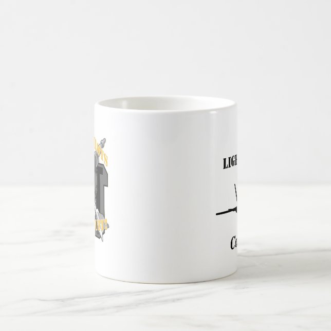 Tasse F-35 mit Rufzeichen (Mittel)
