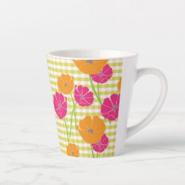 Tasse Floral und Gingham Latte