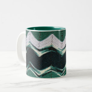 Tasse - Grünes Zickzack Muster in Crochet