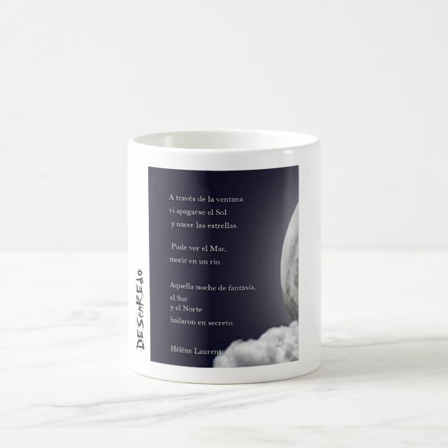 Tasse konnte ich das Meer sehen in einem Fluss (Mittel)