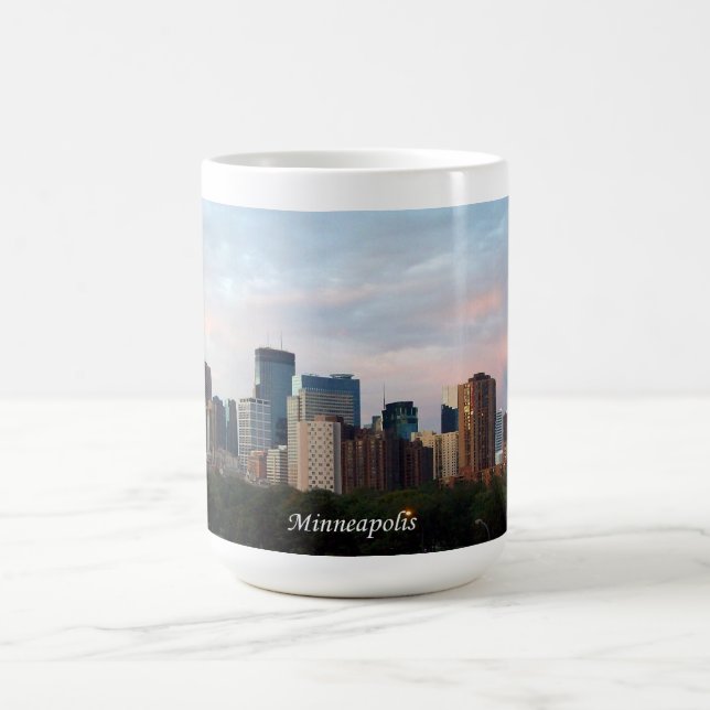 TASSE: Minneapolis, Minnesota Skyline - VOLLSTÄNDI Kaffeetasse (Mittel)