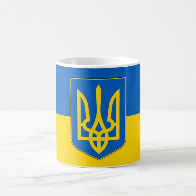 Tasse mit der Flagge der Ukraine (Mittel)