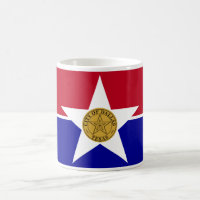 Tasse mit der Flagge von Dallas, USA