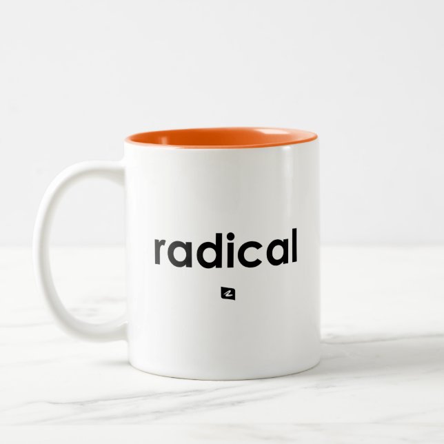 Tasse mit der rechten Radikaldefinition (Links)