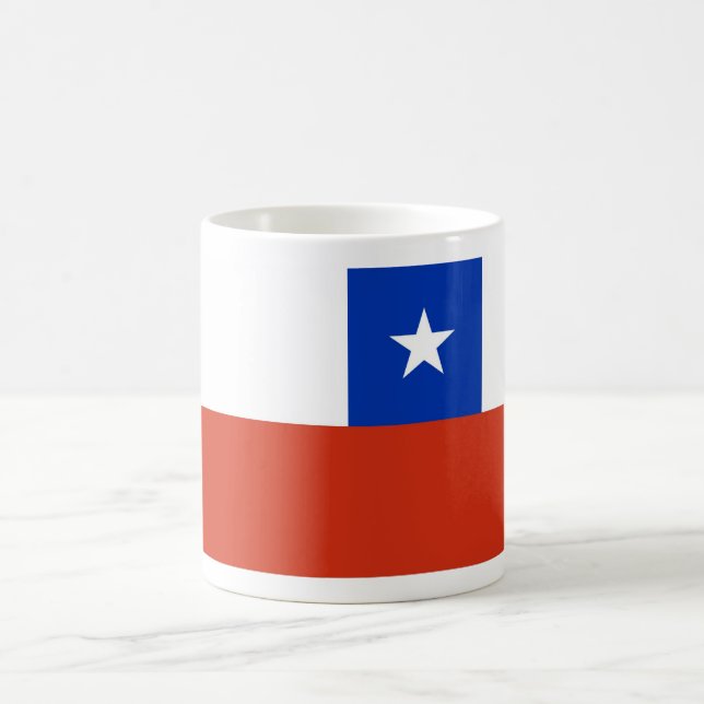 Tasse mit Flagge des Chilen (Mittel)