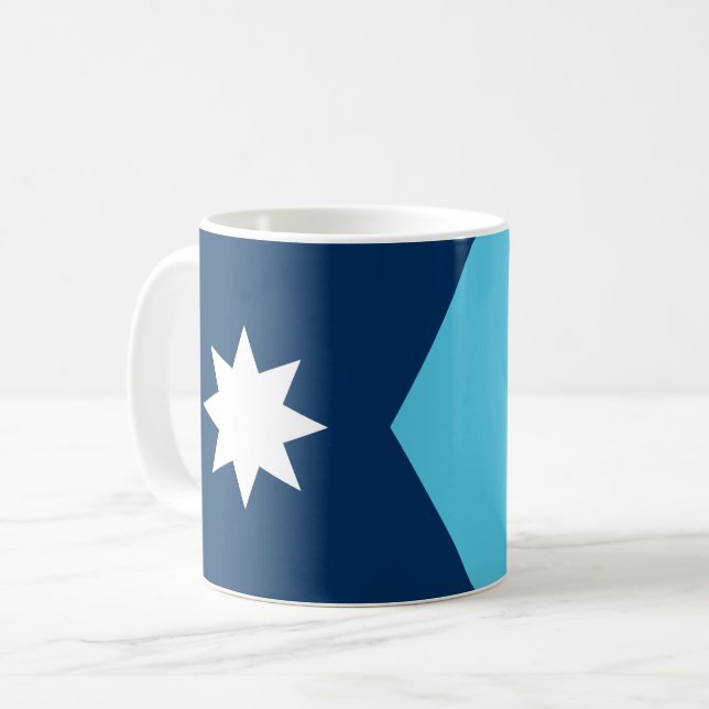 Tasse mit Flagge von Minnesota, USA (Vorderseite Links)