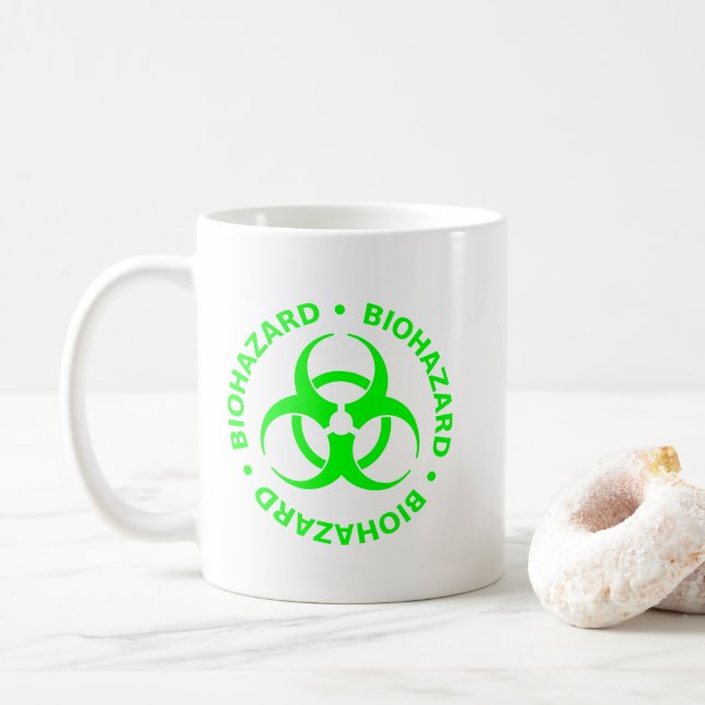Tasse mit grüner Biogefährdung (Mit Donut)