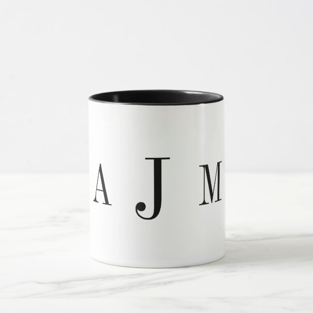 Tasse mit individuellem Monogramm (Zentrum)