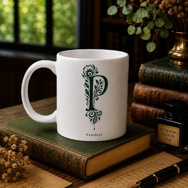 Tasse mit Linolschnitt-Buchstabe P und personalisi (Von Creator hochgeladen)