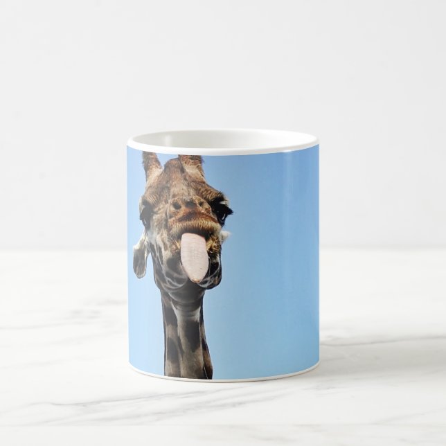Tasse mit lustiger Giraffe (Mittel)