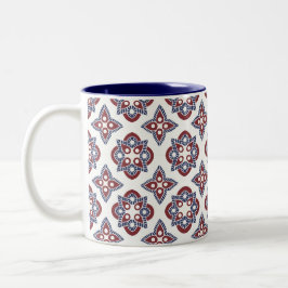 Tasse mit Marineblau und Himbeermuster