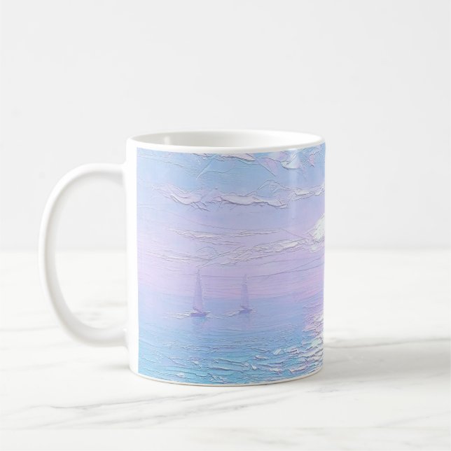 Tasse mit Meereslandschaftsdruck (Links)