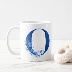 Tasse mit Monogramm floraler Letter O