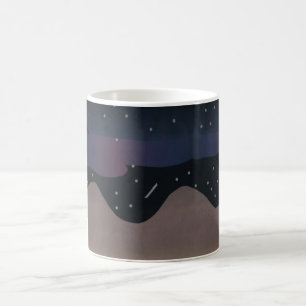 Tasse mit nächtlicher Bergwelt