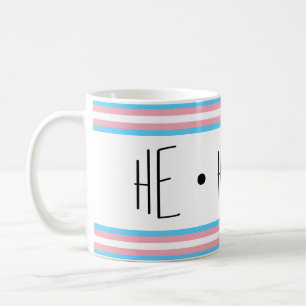 Tasse mit Pronomen 'Er/ihm/sein' für Transgender-P