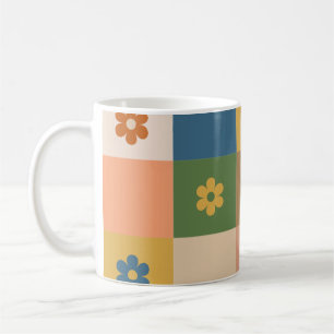 Tasse mit schönem Blumenmuster