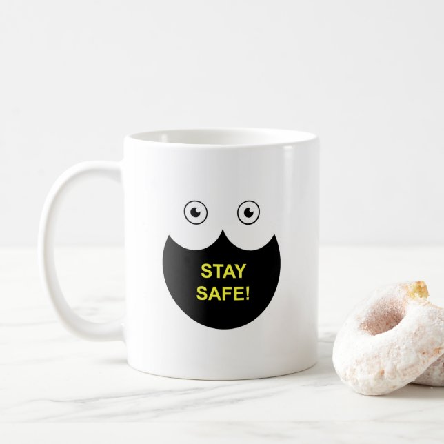 Tasse mit Stay Safe-Botschaft (Mit Donut)