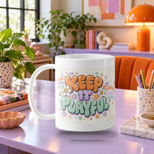 Tasse mit verspielter Blasen-Lettern