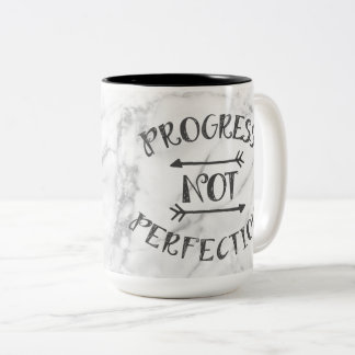 Tasse Perfektion des Fortschritts nicht -